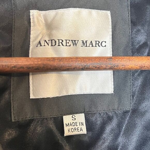 Andrew Marc Quilted Front Zip Coat - Picture 5 of 8